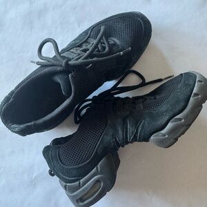 Bloch Black Mesh and Suede Dance Shoes Ladies size 9